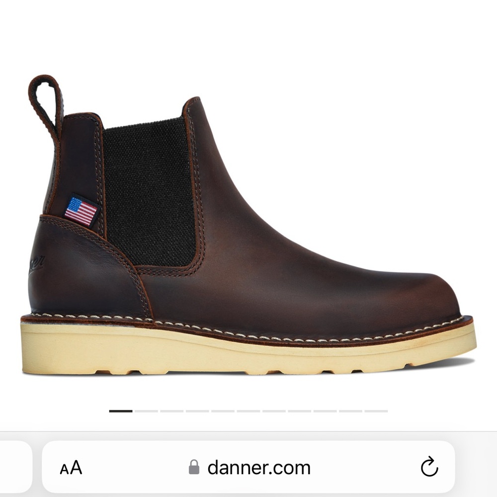 Danner Women's Bull Run Chelsea Brown Boots